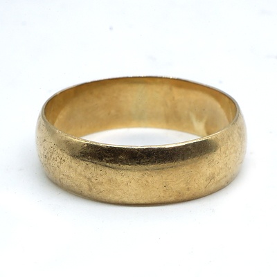 9ct Yellow Gold Wedding Ring, 3.6g