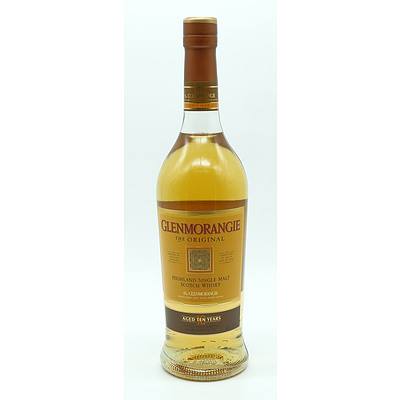 Glenmorangie Highland Single Malt Scotch Whiskey - Aged 10 Years - 700 ml
