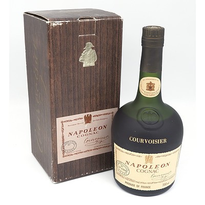 Napoleon Cognac Courvoisier 700ml in Box