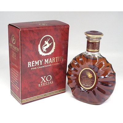 Remy Martin XO Special Fine Champagne Cognac - 350 ml in Presentation Box