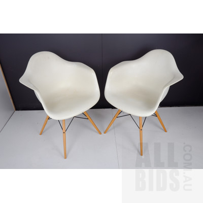 Pair of Modern Vitra Moulded Plastic Chairs, Designed by Charles and Ray Eames
