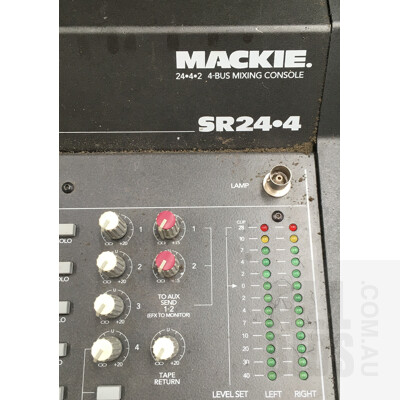 Mackie 24.4.2 4 Bus Mixing Console In Road Case
