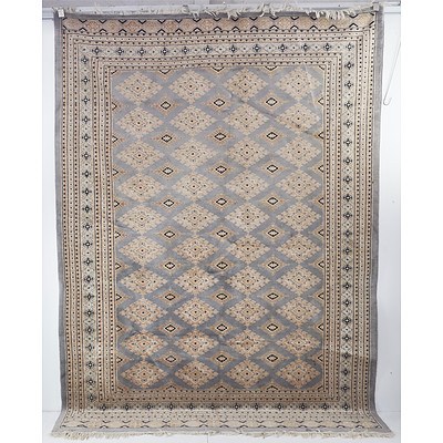 Persian Hand Knotted Wool Pile Rug with Silk Highlights