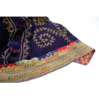Antique Salwar Kammez Hand Stitched and Decorated Turkoman Jacket (2)