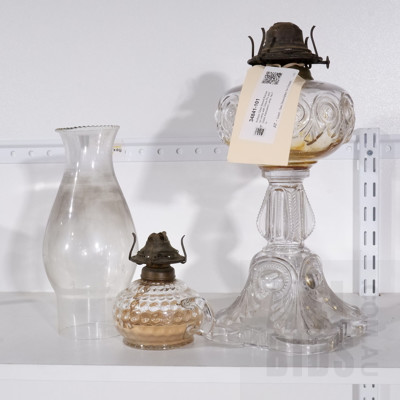 Antique Glass Based Kerosene Lamp with Glass Flu and Glass Kerosene Lamp, No Flu