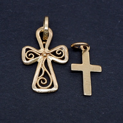Two 9ct Yellow Gold Crosses, 0.9g