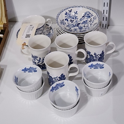 Assorted Vintage Blue and White tableware including Johnson Bros and Churchill