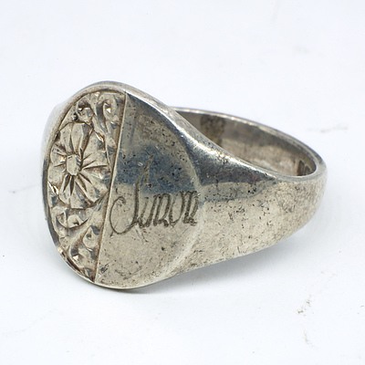 English Sterling Silver Signet Ring, 5.8g