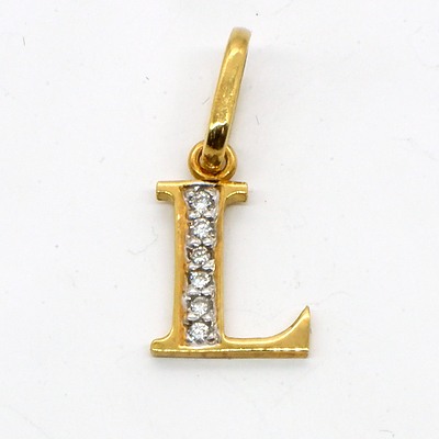 18ct Yellow Gold 'L' Pendant with Six RBC Diamonds, 0.65g