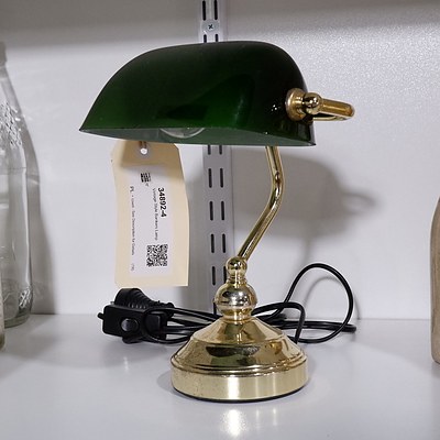 Vintage Style Bankers Lamp
