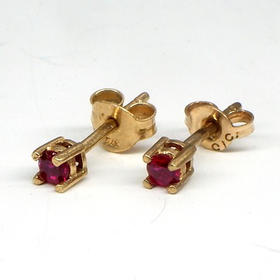 9ct Yellow Gold Stud Earrings with Created Ruby, 0.5g