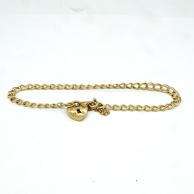 9ct Yellow Gold Double Curb Link Bracelet wit Heart Lock, 5g