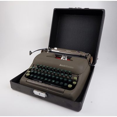 Vintage Smith Corona Sterling Portable Typewriter with Case