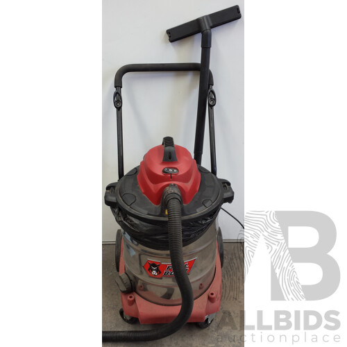 Full Boar FBT-5000 Wet and Dry Vacuum