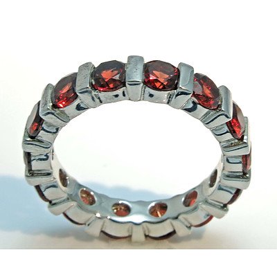 Sterling Silver Full Circle Natural Garnet Ring
