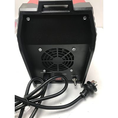 Giantz Plasma Cutter Inverter Welder Portable Gas Air DC HF Welding Machine 60A