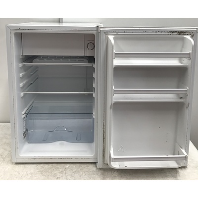 Hisense 120L Bar Fridge