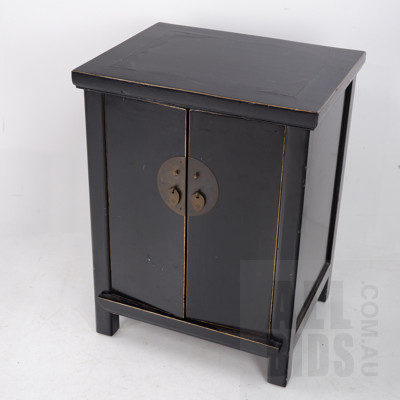 Vintage Chinese Black Lacquered Side Cabinet