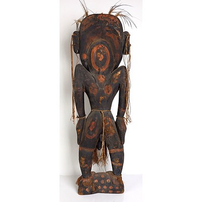 PNG Hand Carved and Decorated Ancestral Figure with Shell Eyes