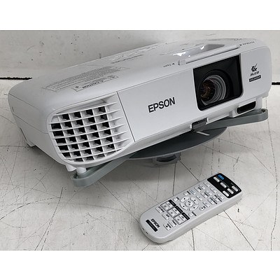 Epson (EB-U140) WUXGA 3LCD Projector