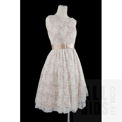 Vintage Style Lace Cinch Dress with Ribbon Waistband and Tulle Underskirt