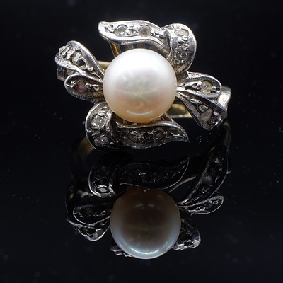 Silver Gold Plated Ring with Pearl and Paste, 4.5g