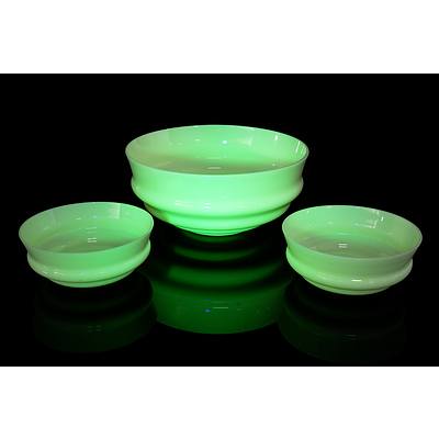 Art Deco Uranium Milk Glass Serving Bowl with Two Smaller Matching Bowl (3)