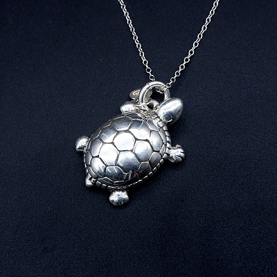 Sterling Silver Turtle Pendant on Fine Gauge Silver Chain