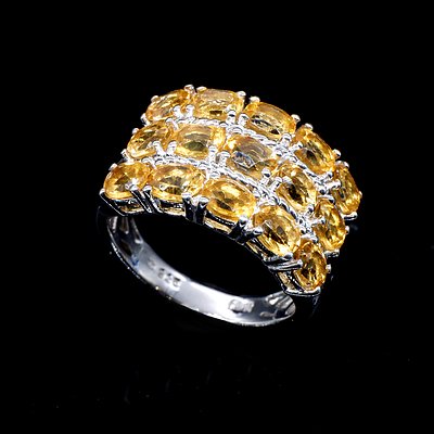 Sterling Silver Ring with Oval Citrine