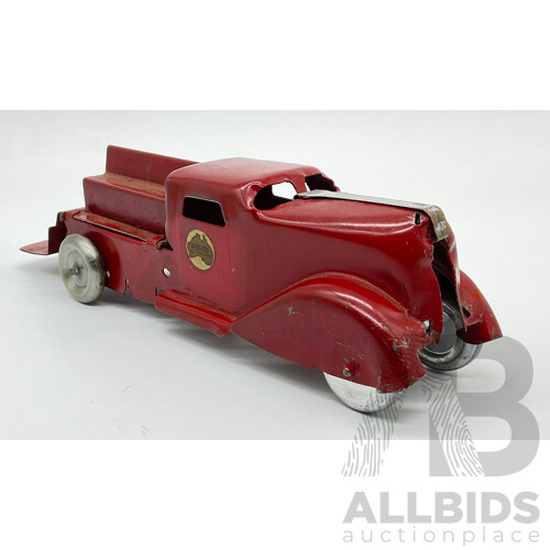 Vintage Pressed Steel Wyn Toy Fire Brigade Truck