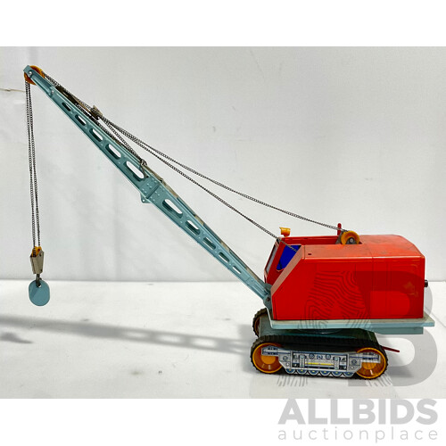 Vintage Toy Crane Battery and Winch Operated Made in Japan
