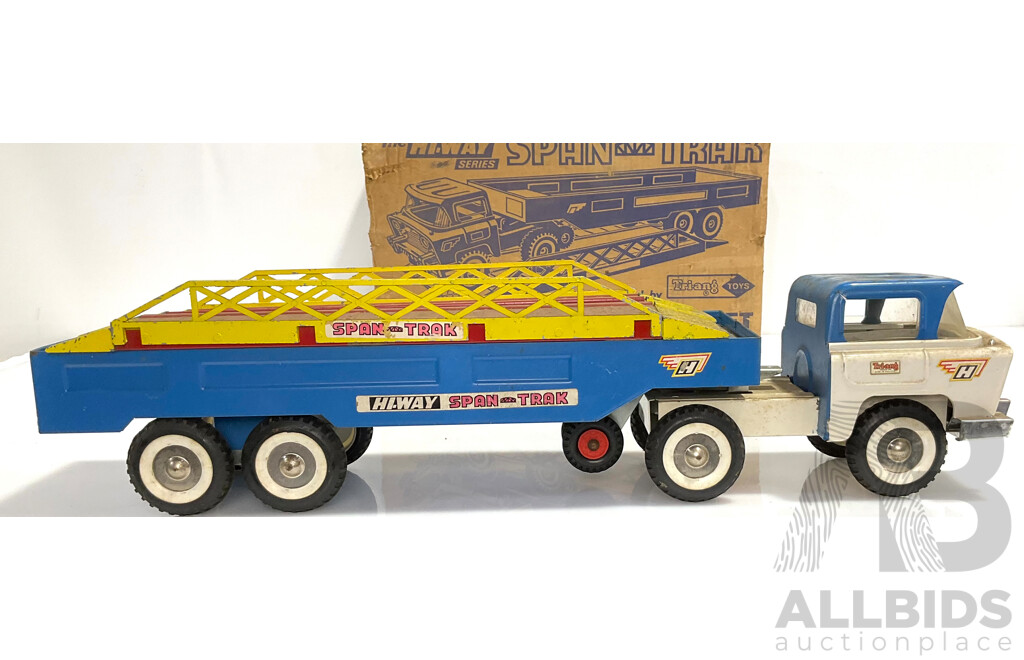 Vintage Tri-Ang Hi-Way Bridge Construction Set in Original Box. Made in England