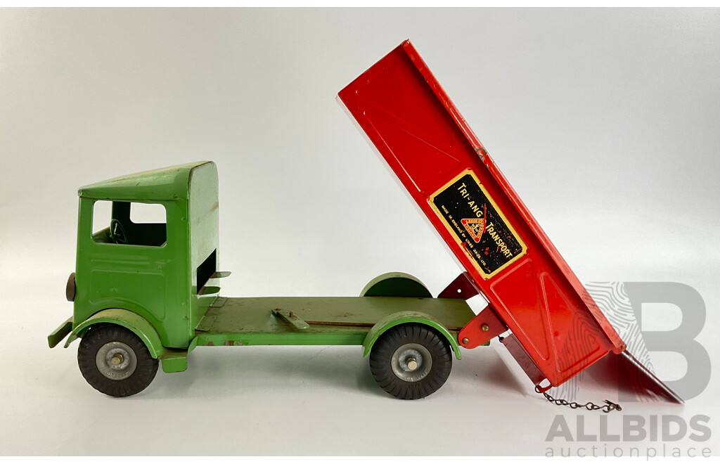 Vintage Tri-Ang Pressed Steel Toy Tipper Truck