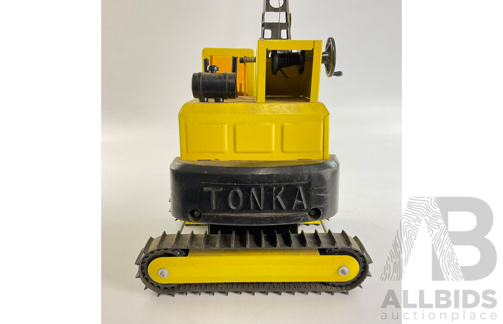 Vintage Tonka Pressed Steel Toy Clam Shell Crane