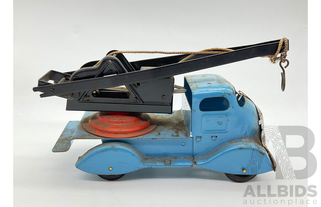 Vintage Tri-Ang Pressed Steel Toy Crane Truck