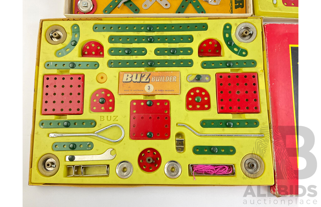 Vintage Buz Builder Sets Number One, Two and Three with Books of Models