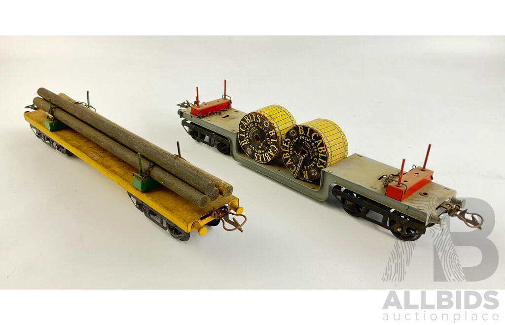 Vintage Hornby 'O' Gauge Rollingstock Including Cable Wagon and Log Wagon