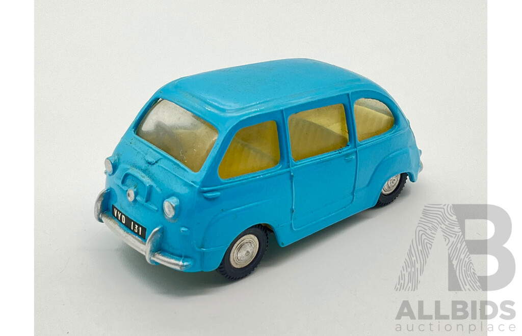 Vintage Spot-On/Triang 1:42 Scale Fiat Mulipla, Made in Great Britain