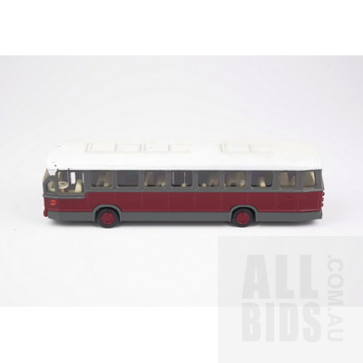 Vintage Lion Toys Holland 1:60 Diecast No 38 DAF City Bus