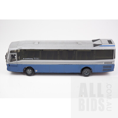 Vintage Old Cars Italy 1:40 Diecast Padane Modello ZX bus