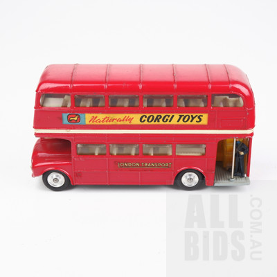 Two Vintage Corgi Toys England Diecast 1:72 Routemaster Double-Decker London Buses (2)