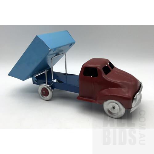 Vintage Tin Dump Truck - Wyn-Toy Australia - Red