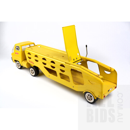 Vintage Tin TONKA Car Carrier Truck And Trailer - Yellow