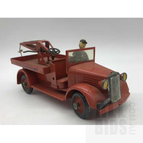 Vintage Tin TONKA Flack Redningskorps Fire Engine With Crane - Made In Denmark