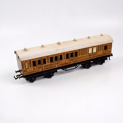 Vintage O Scale LNER Passenger Car Model Carriage