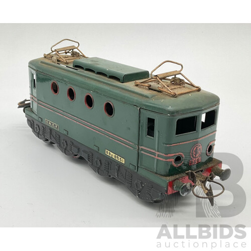 Vintage ‘O’ Gauge Three Rail French Locomotive S.N.C.F BB-8051