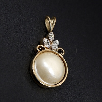 Silver Gold Plated Diamond Ring and a Mabe Pearl Pendant