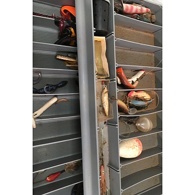 Mixed Fishing Equipment & Tackle - Lot
