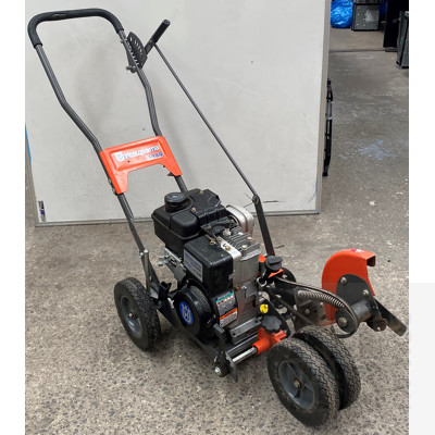 Husqvarna LE389 4 Stroke Petrol Powered Lawn Edger