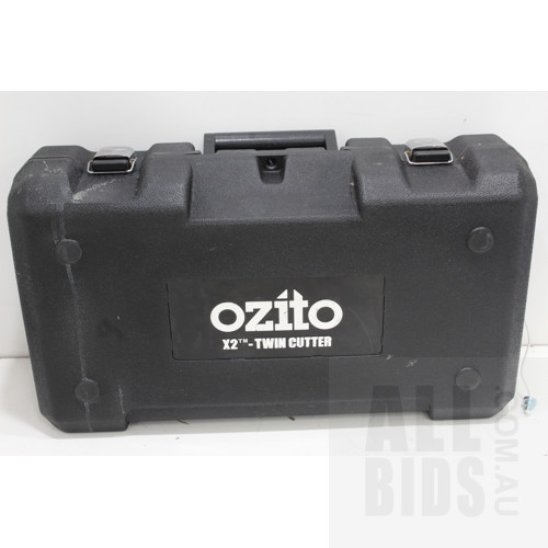 Ozito X2 125mm Twin Cutter